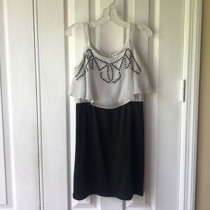 Poppies & Roses girls’ black & white dress-size 10